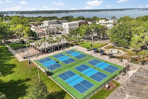 Plenty of pickleball courts just a couple of blocks away if you're in the mood for a game (or a few)!