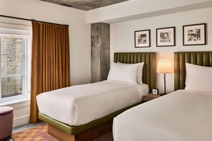Premium 4 Bedroom Suite - Two Twin Beds.