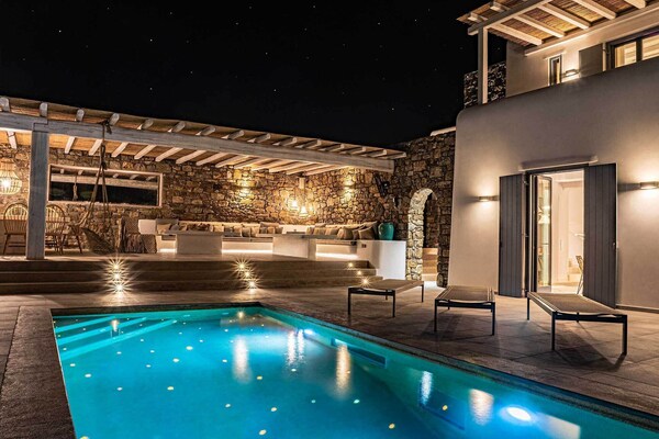 Luxury Private Villa With Swimming Pool, Jacuzzi ,Sea-view At Best Location!! - Mykonos