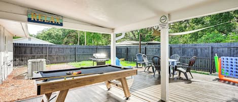 Lutz Vacation Rental | 3BR | 1BA | 1,500 Sq Ft | 1 Step to Enter