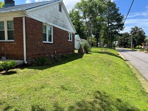 Side of house that runs along Willingham