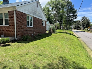Side of house that runs along Willingham