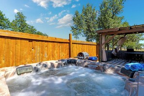 Hot tub