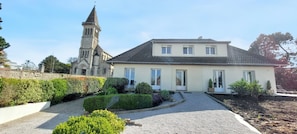 Façade