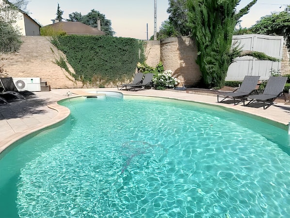 Vue sur piscine