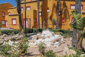 Façade