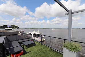 Terrasse / Balkon