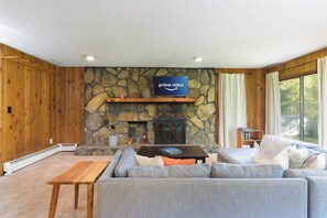 Living Rooom