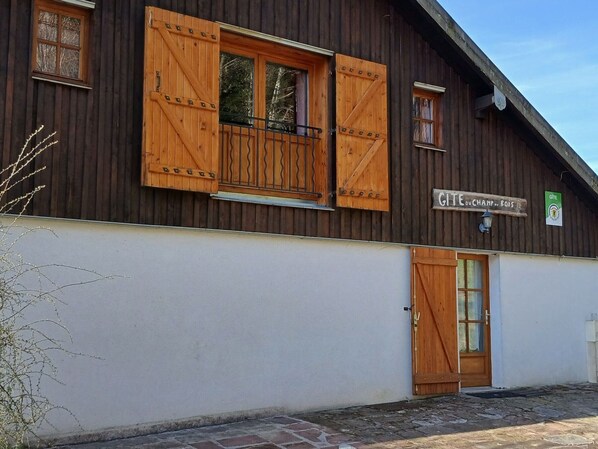 Exterior detail