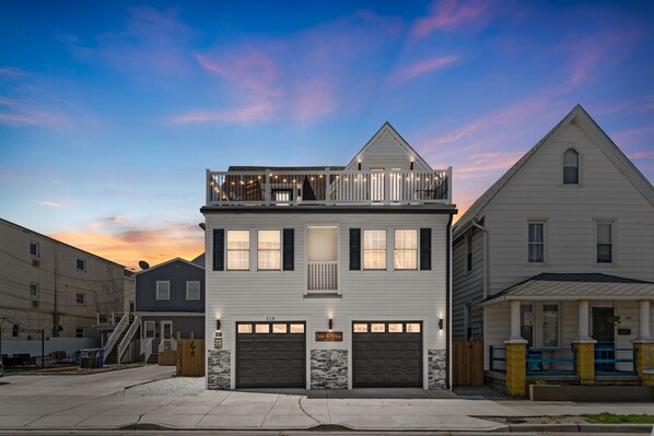 Casa 218 at Sunset