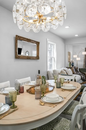 Casa 218 Dining and Living