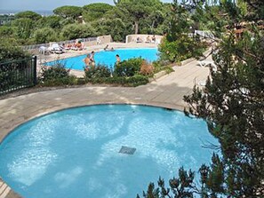 Vista a la piscina