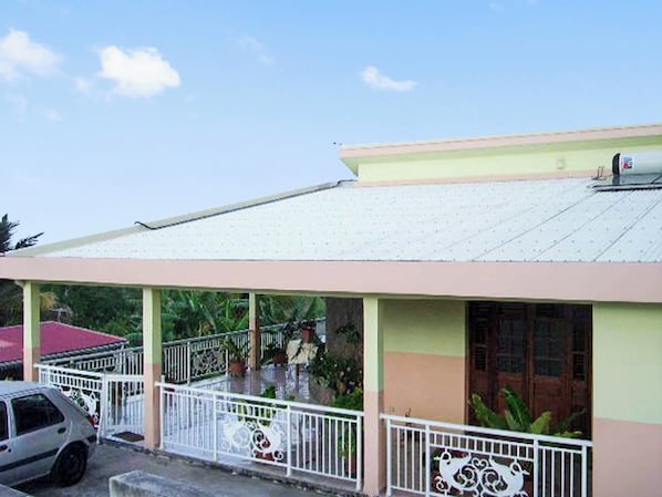 Façade