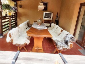 屋外ダイニングエリア