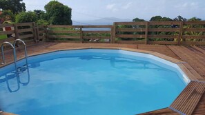 Vue sur piscine