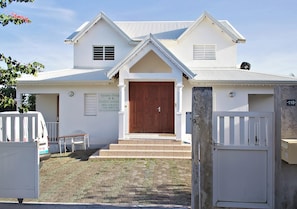 Façade