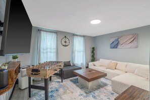 Spielezimmer