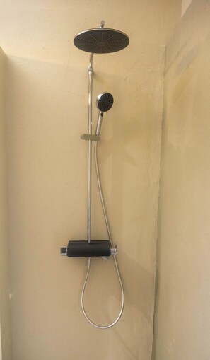 Pomme de douche portative