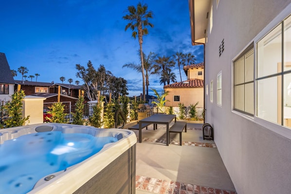 Relax & Recharge
Enjoy the warm water and jets in a peaceful outdoor setting.