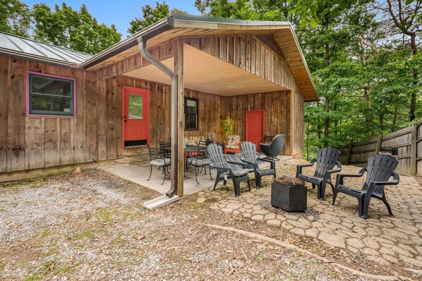 Outdoor Seating with Firepit