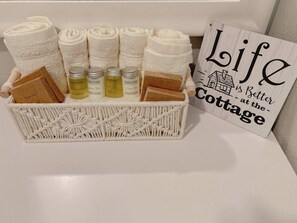 Badezimmerausstattung