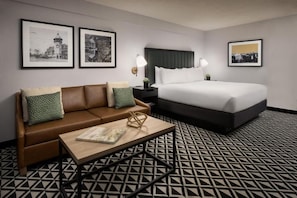 Unit with King size bed