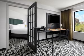Unit with King size bed