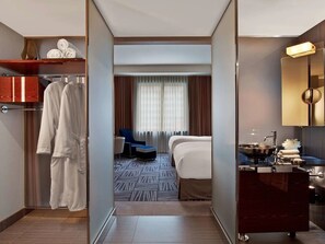 In-room amenities