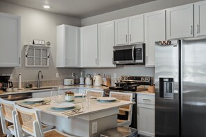Kitchen and dining area