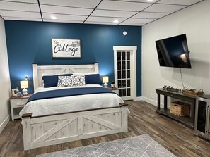 King bed with smart TV, coffee bar