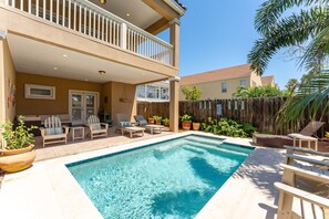 Private heated pool!