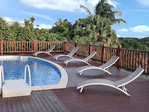 Vue sur piscine