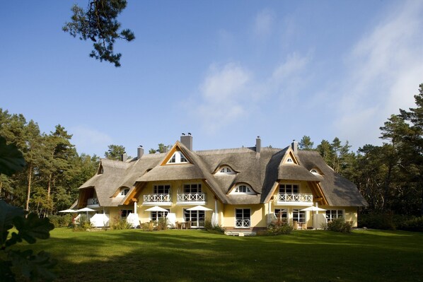 Außenseite Ferienhaus [Sommer]