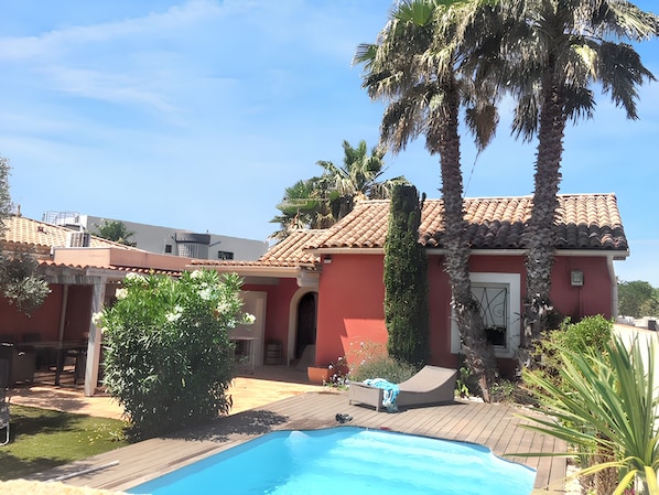Vue sur piscine