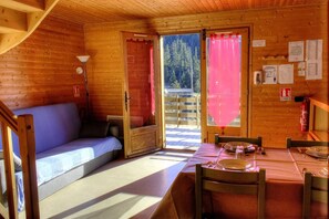 Gîte Epicéa-Entrée du gîte-La Bollène-Vésubie-Gîtes de France des Alpes-Maritimes