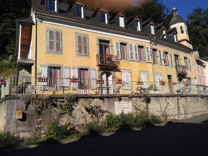 Front view