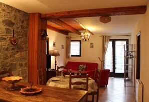 GĂźte Le Portalet-SĂ©jour-Saint-Ătienne-de-TinĂ©e-GĂźtes de France des Alpes-Maritimes