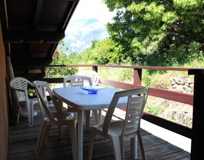 Gßte Chez José-Terrasse-BelvédÚre-Gßtes de France des Alpes-Maritimes