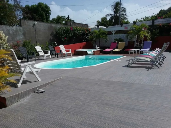 Vue sur piscine