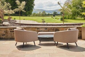 Glenridge House Retreat, Doddington - Host & Stay