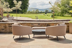 Glenridge House Retreat, Doddington - Host & Stay