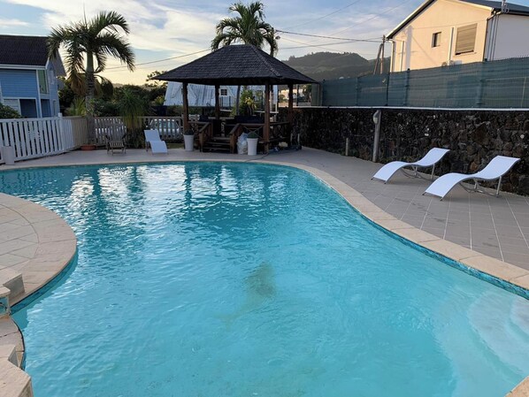 Vue sur piscine