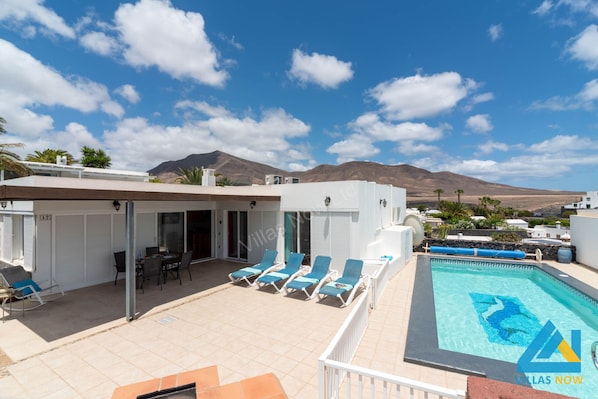 Casa Blanca - Terrace & Pool
