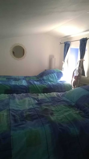 Einzelbett