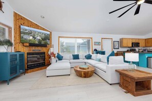 Bright and Open Living Room with Flat Screen TV