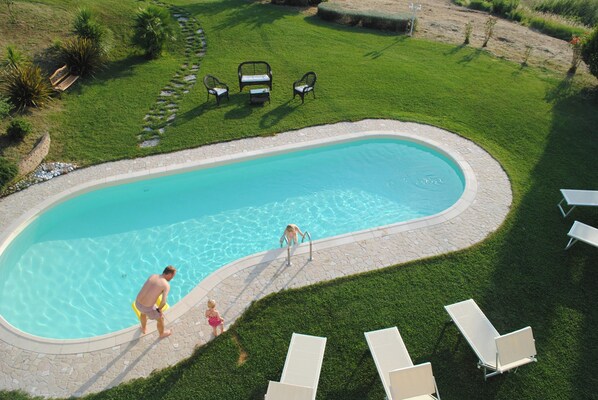 Vue sur piscine