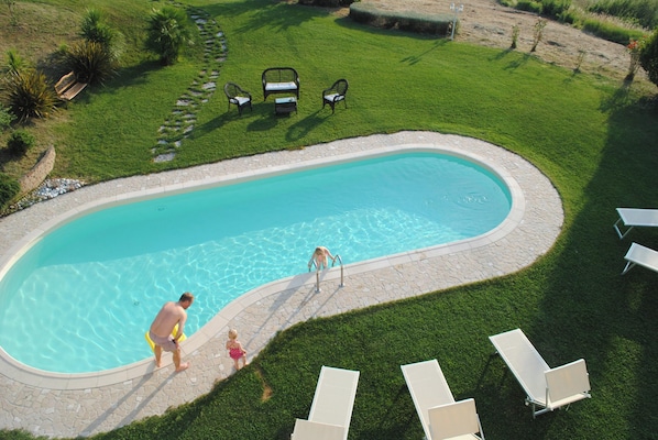 Vue sur piscine