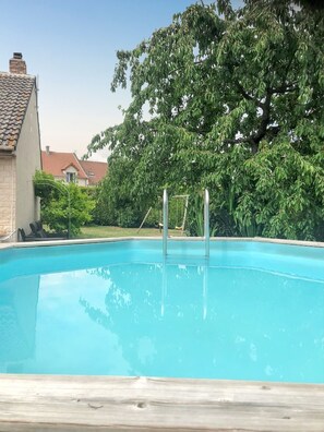 Vue sur piscine