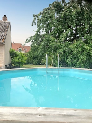 Vue sur piscine