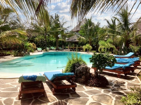 Vue sur piscine